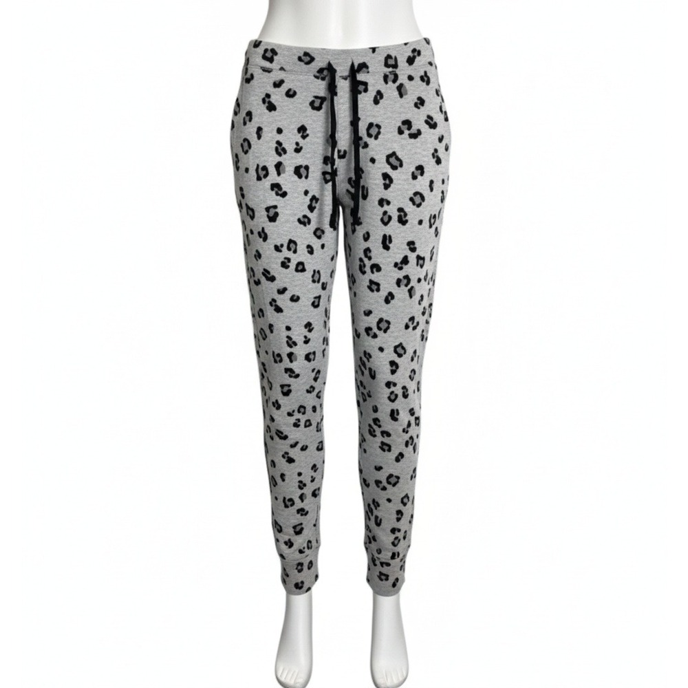 Tabitha Webb Sleepwear Leopard Print Joggers Small Gray Cheetah Lounge Cozy Soft